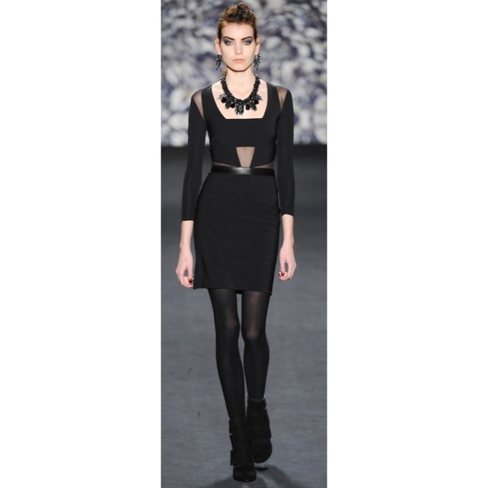 Nicole Miller Black Stretch Square Neck Long Sleeve Cut Out Dress EUC Size 2